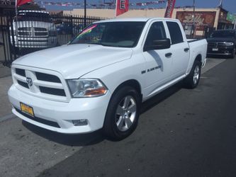 2012 Dodge Ram 1500 hemi 5.7