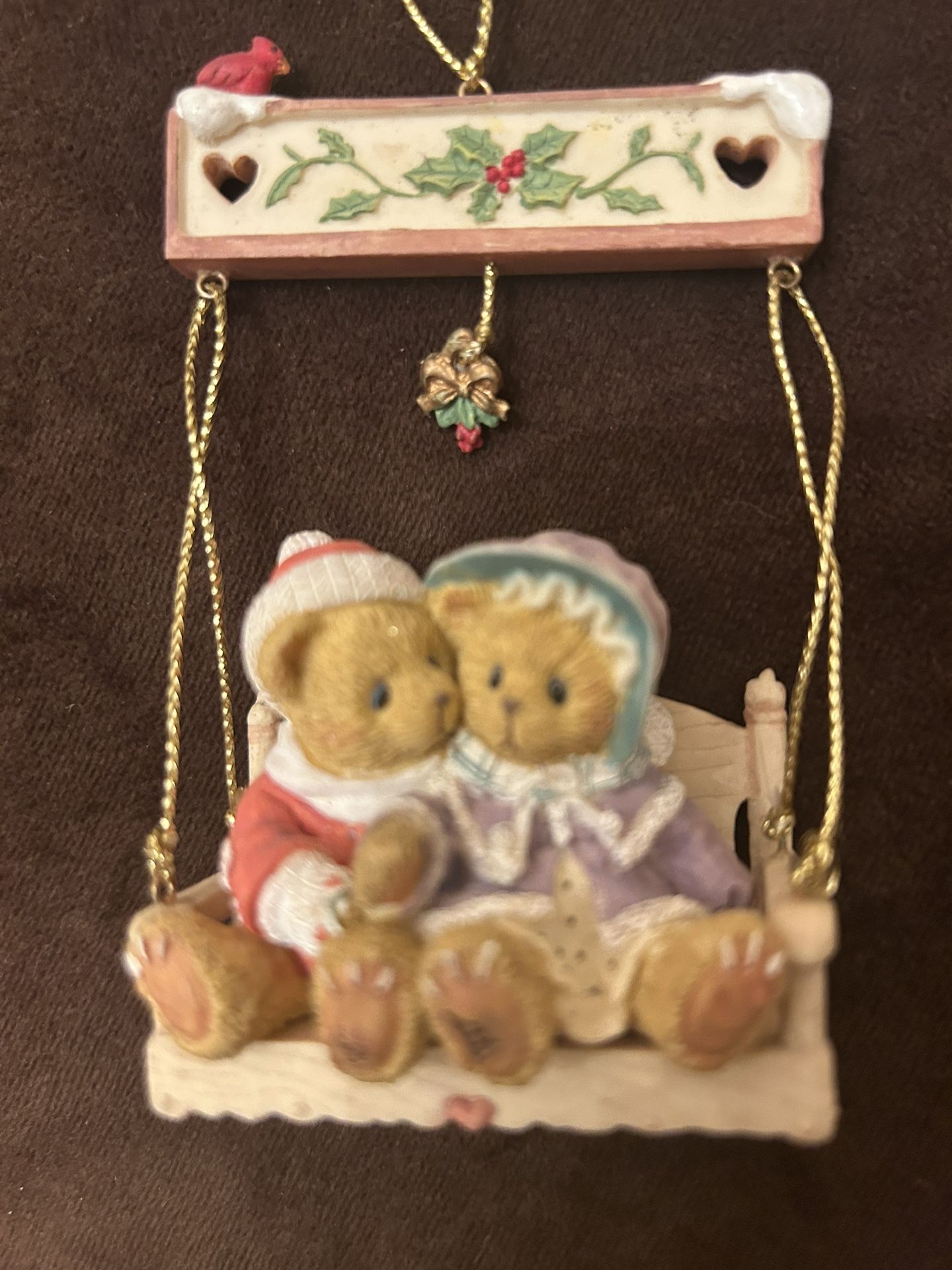 Cherished Teddy Swinging Bears Ornament Enesco/Bradford kiss under the mistletoe