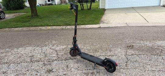 VOLPAM  Electric Scooter, 250W/350W/500WMotor, 8.5"/10" Solid Tires, 10/19/22Mph, 32/28/23/21/18/16/10Miles Max Range, Dual Braking