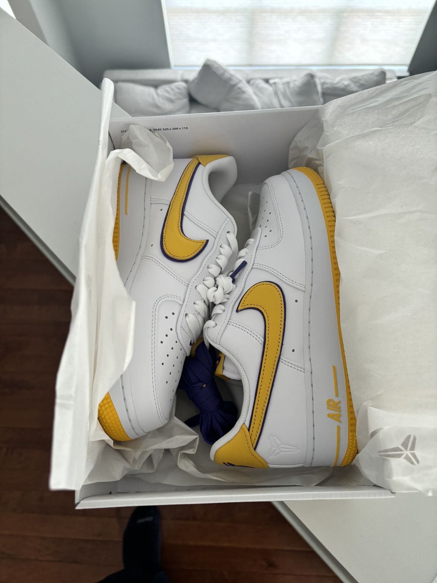 Kobe AF1 Sz 7.5 Men