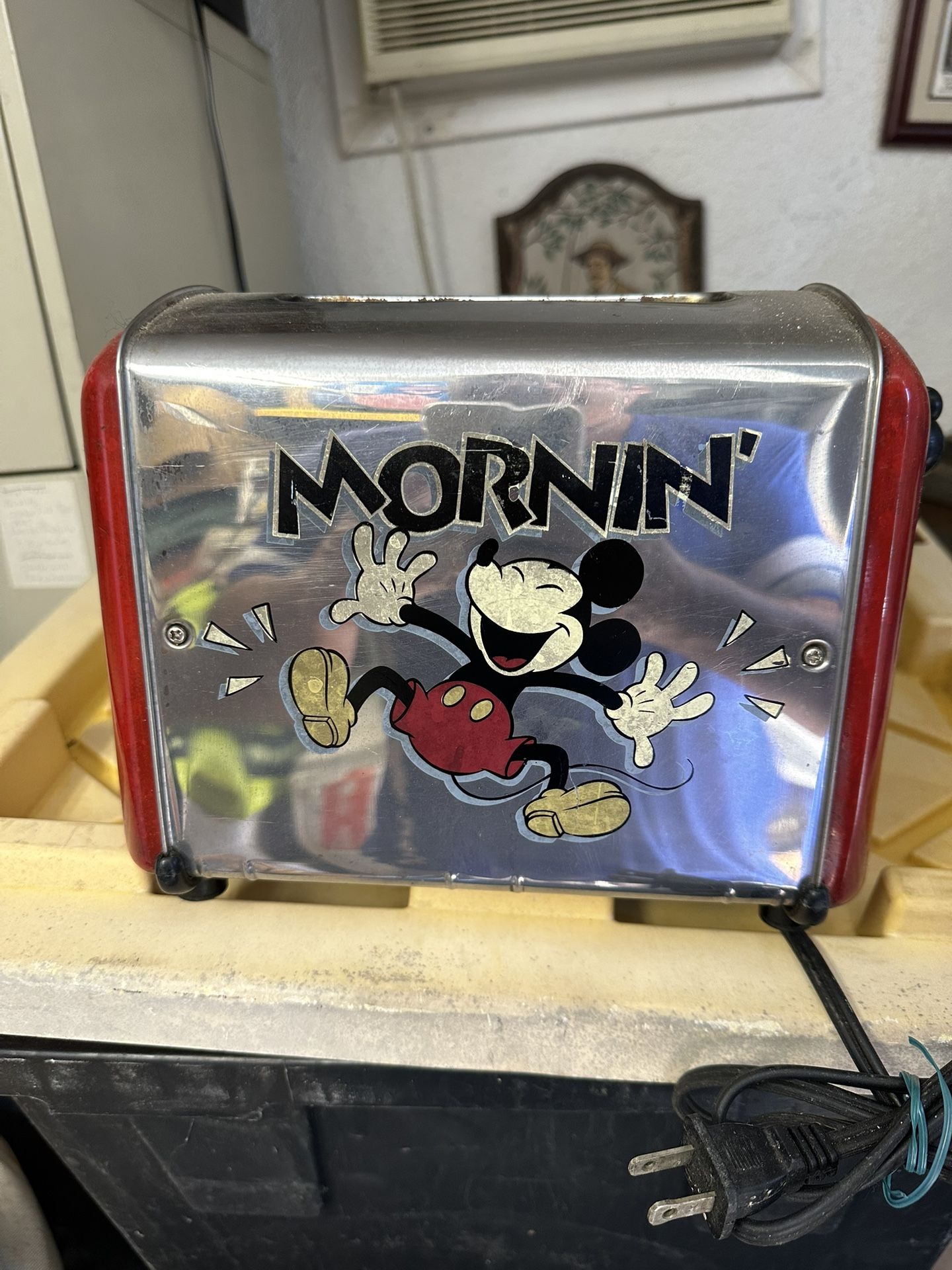 Disney Mickey Mickey Mornin Vintage Toaster Working