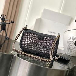 Fashion chain handbag