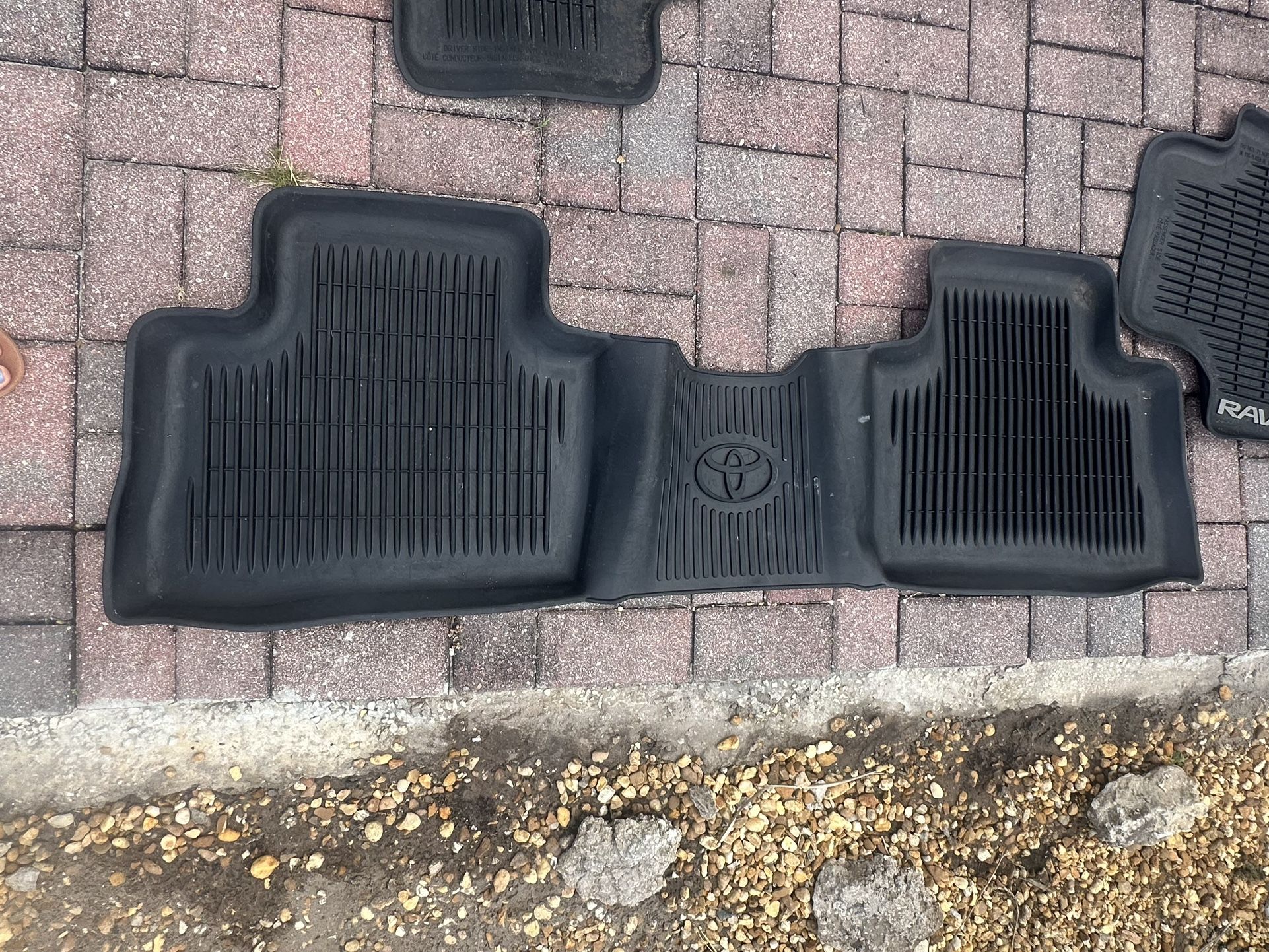 Toyota SUV Floor Mats