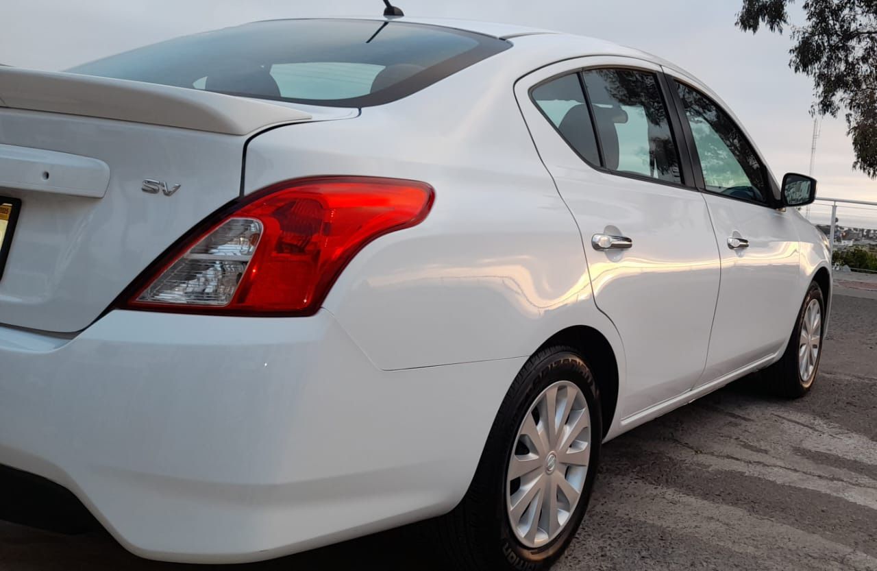 2017 Nissan Versa