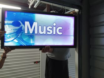 Lighted music sign