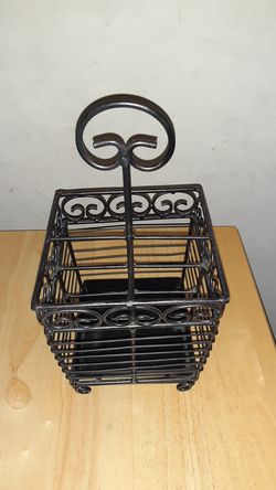 Silverware holder