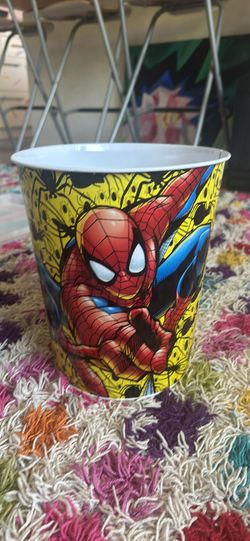 Vintage 2001 Metal Spider-Man Trash Can
