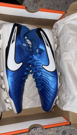 Nike Tiempo Cleats