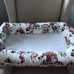Dockatot Deluxe Baby Bed La Vie En Rose