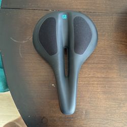 Bontrager Commuter Fluid Bike seat 