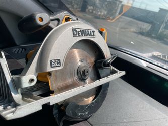 Circular saw 20v Dewalt