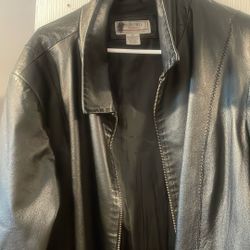 woman’s sz 3x Leather Jacket