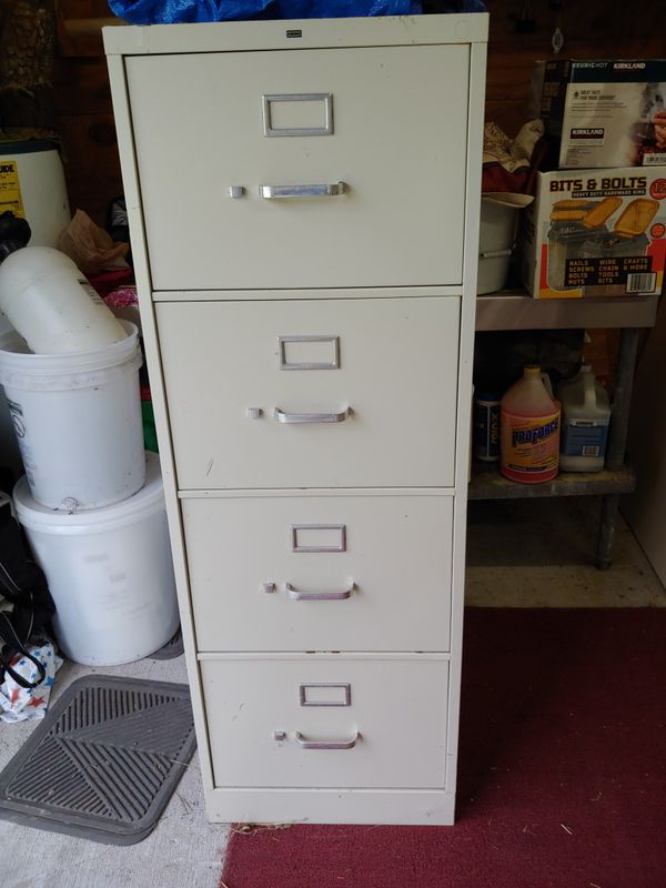4 drawer Hon legal size file for Sale in Oviedo