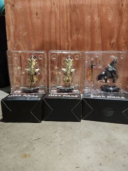 ACTOYS Dark Souls Series Pre-Painted Figures Ornstein & Abyss Watcher