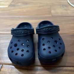 Toddler Crocs 7