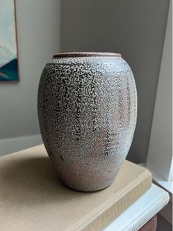 Handcrafted Abstract Accent Vase ( H8.8" ) firm on price