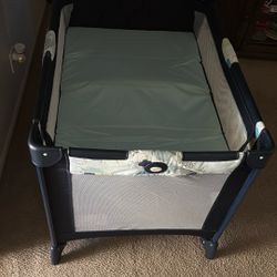 Graco Play Pen
