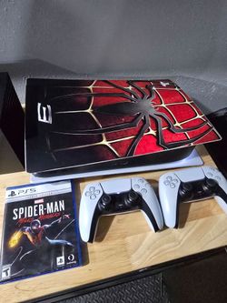 ps5 with 2 games and 2 controllers and upgraded 4TB m2 ssd total 5TB storage