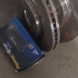 Brand New Front Brake Rotors + Pads for Ford Explorer Xlt 3.5  