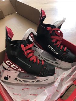 CCM JetSpeed FT475 Hockey Skates 2