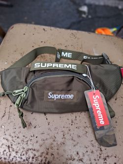 Supreme fanny bag