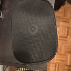 Beats Studio Pros 