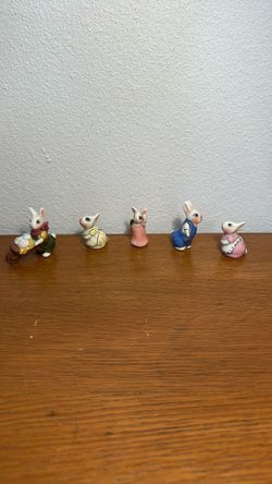 Vintage Hand Made In Japan Bunnies ( 5) In Set 