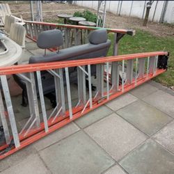 2 ladders 300$ For Both Of Them