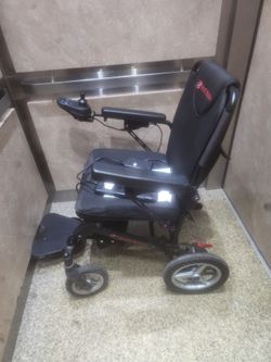 Power chair