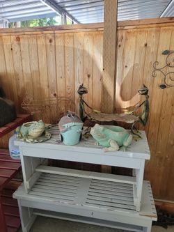 Frog stuff