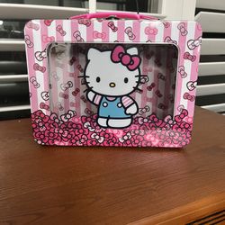 Hello Kitty Lunchbox/window