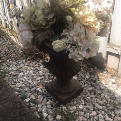 Artificial Flowers With Vase