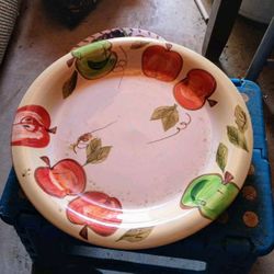 Apple Theme Dishes 
