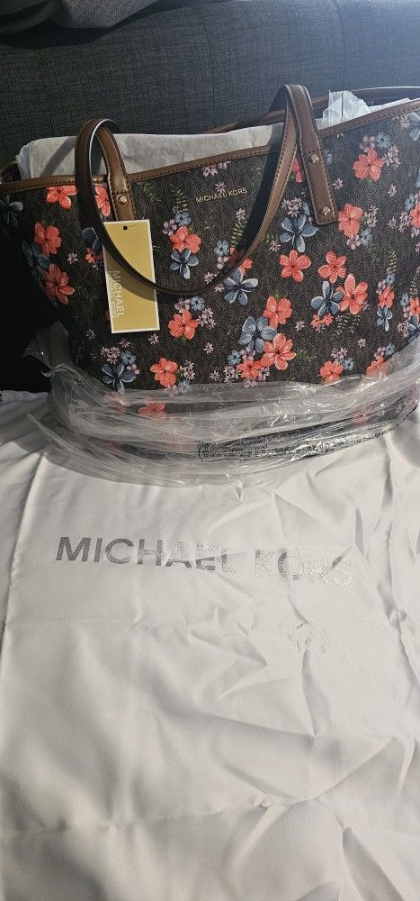 Michael Kors New