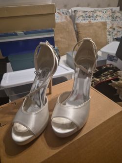 Wedding Shoes - Ivory Size 8