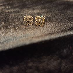 VVS1 D Moissanite Clover Earring Solid 925 Passes Diamond Tester!