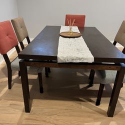 Dinning Table And Chairs