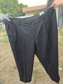 Men's pants brand new pick and cash only