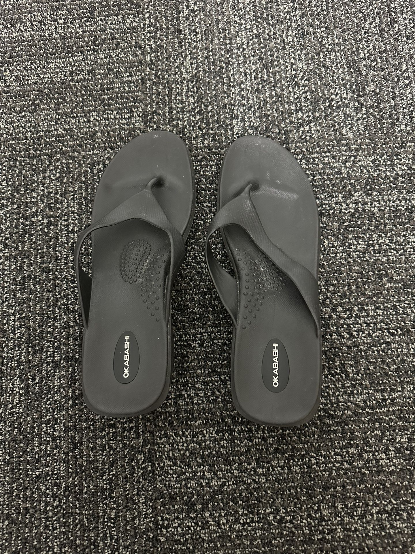 Okabashi Maui Rubber Sandal Wedge Heel, Women Sz L Black Strappy Flip Flop