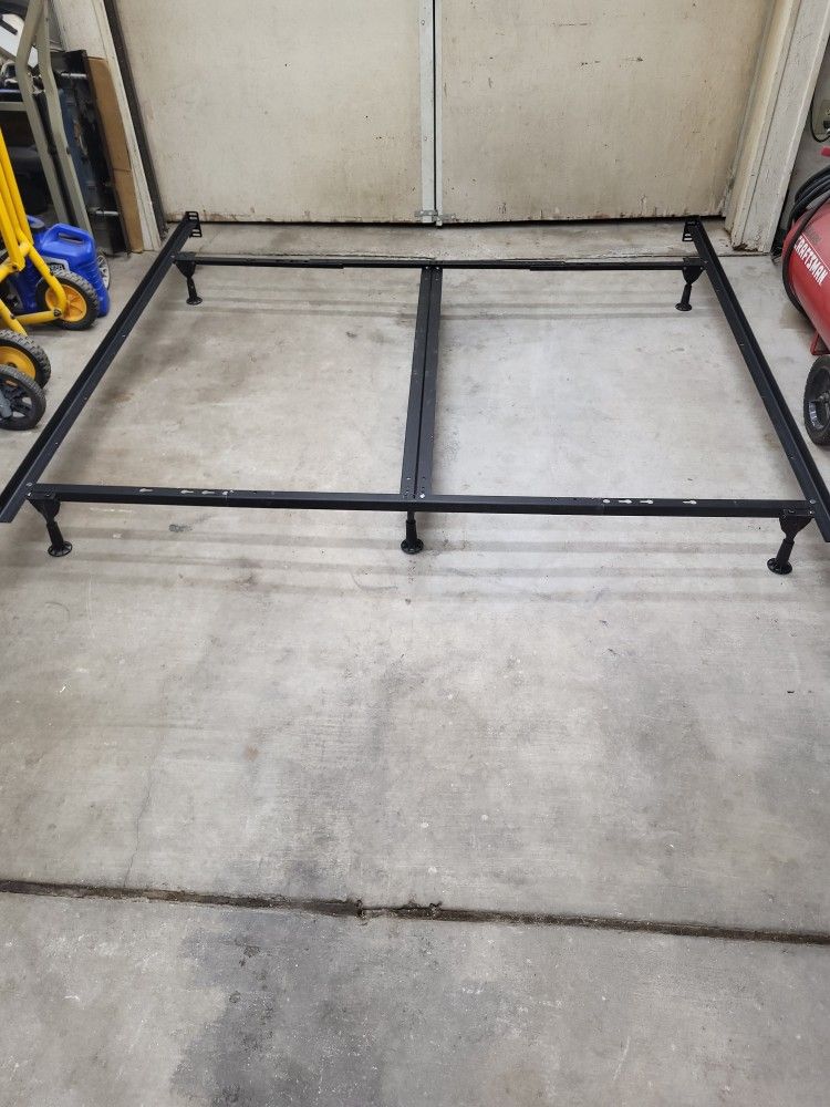 Queen/ King Bed Frame