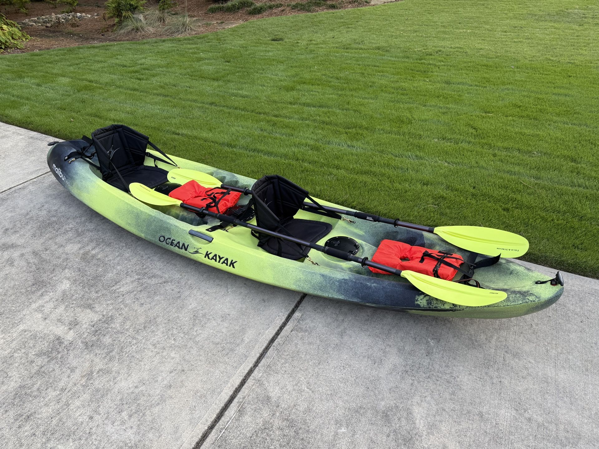 ** Malibu Two Ocean Kayak (tandem sit-on-top) for sale - incl. EXTRAS - (East Cobb)