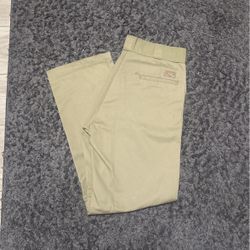 Tan dickies 