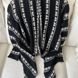 Women’s Sweater 