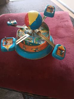 Vintage metal wind up toy