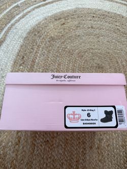 Juicy couture boots for women size 6