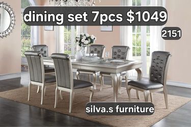 Dining set 7pcs brand new in box