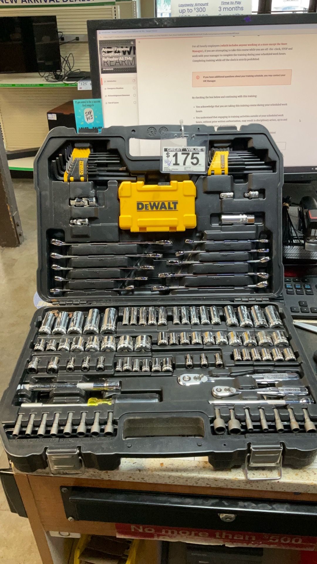 DeWalt socket standard set
