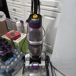 Bissell Carpet Deep Cleaner