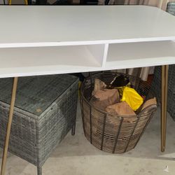 White Desk