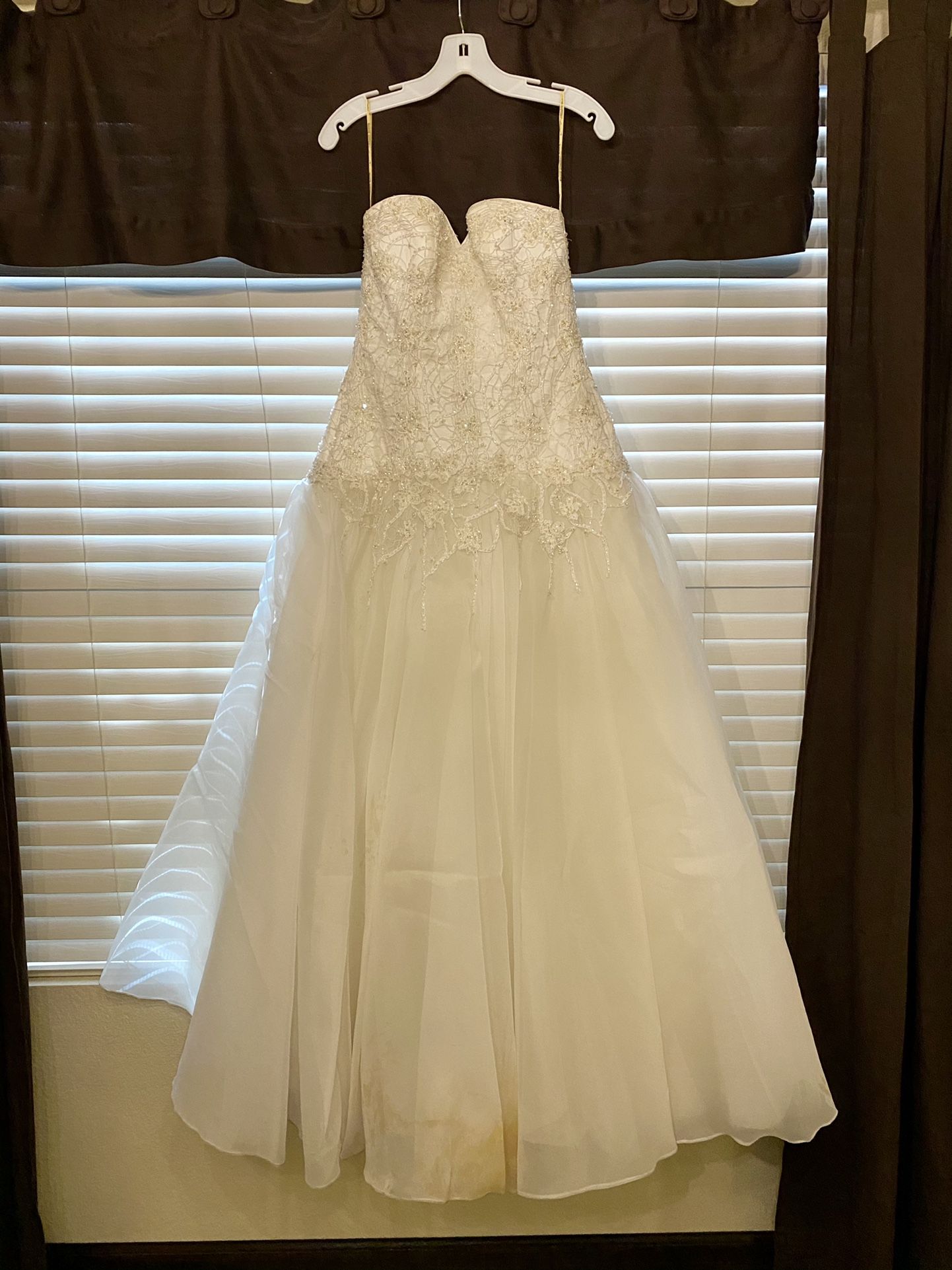 Maggie Sottero Wedding Gown